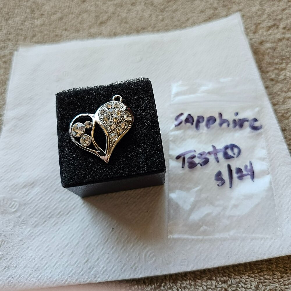 Sapphire heart pendant
